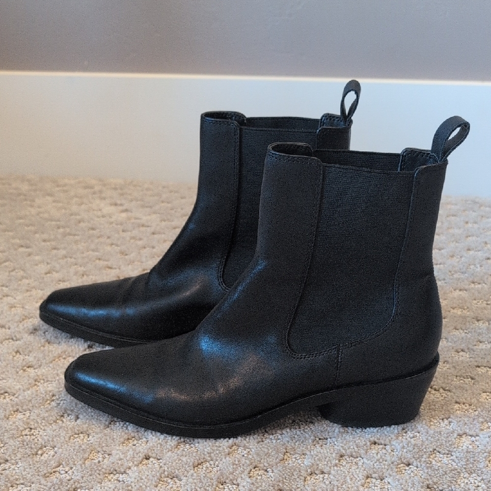 Dolce Vita Black Leather Boots